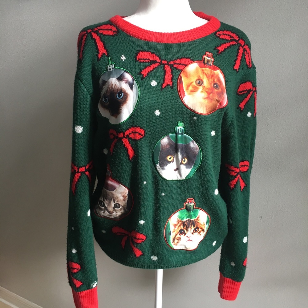 Holiday Christmas Sweater with cats, size XL.